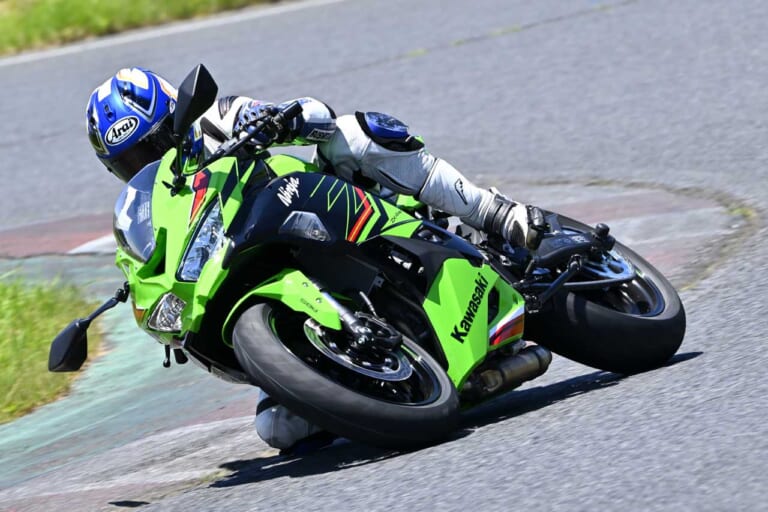 カワサキ|ニンジャZX-4RR|インプレッション|丸山浩|カワサキ「ニンジャZX-4RR」サーキットで乗った! 25Rとは似て非なる存在、公道も楽しそう!【丸山 浩インプレ】