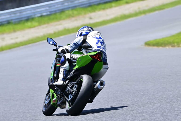 カワサキ|ニンジャZX-4RR|インプレッション|丸山浩|カワサキ「ニンジャZX-4RR」サーキットで乗った! 25Rとは似て非なる存在、公道も楽しそう!【丸山 浩インプレ】