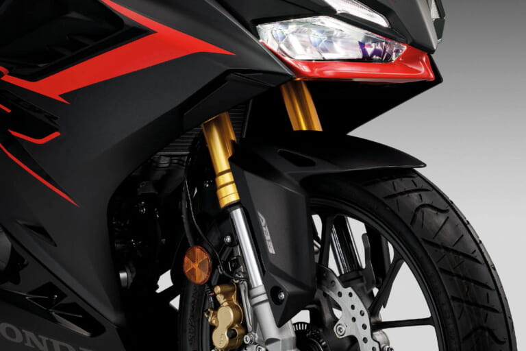 ホンダ|CBR150R|マレーシア仕様|ホンダ「CBR150R」に斬新なニューカラーが登場! って、これモリワキカラーの再現じゃない!?【海外】