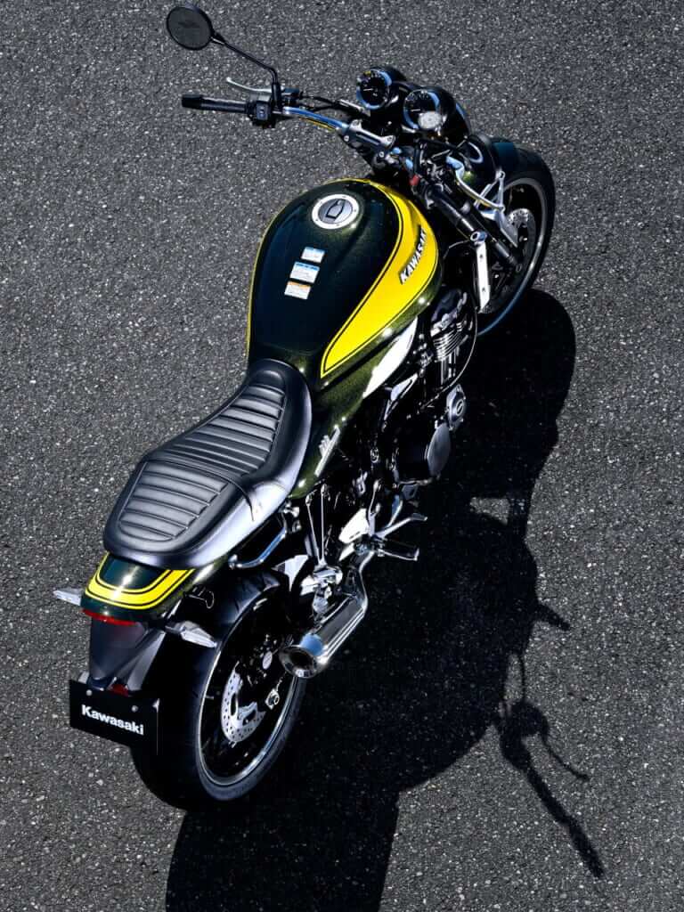 カワサキ|Z900RS イエローボールエディション|2024年モデル|キャンディグリーンの深みがヤバイ! カワサキ「Z900RSイエローボールエディション」生撮り速報ッ!!
