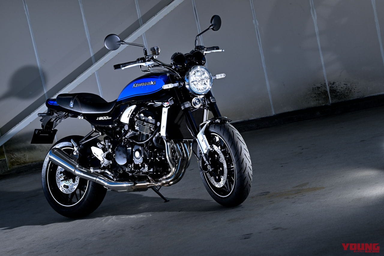 カワサキ|Z900RS|2024年モデル|キャンディグリーンの深みがヤバイ! カワサキ「Z900RSイエローボールエディション」生撮り速報ッ!!