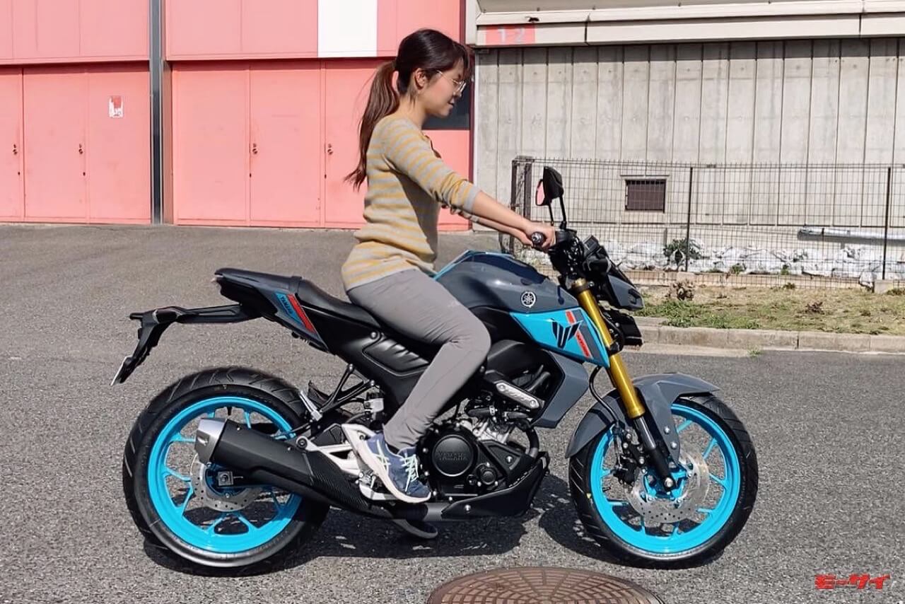 ヤマハmt 125足着きチェック 原付二種だけど足着きは250cc「mt 25」のほうが良好 │webヤングマシン｜新車バイクニュース