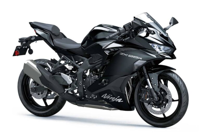 カワサキ|ニンジャZX-25R|インドネシア仕様|2024年モデル|カワサキ「ニンジャZX-25R」の2024年モデルが登場! 赤と青のSE、黒のSTD、そしてZX-25RRは継続カラー【海外】