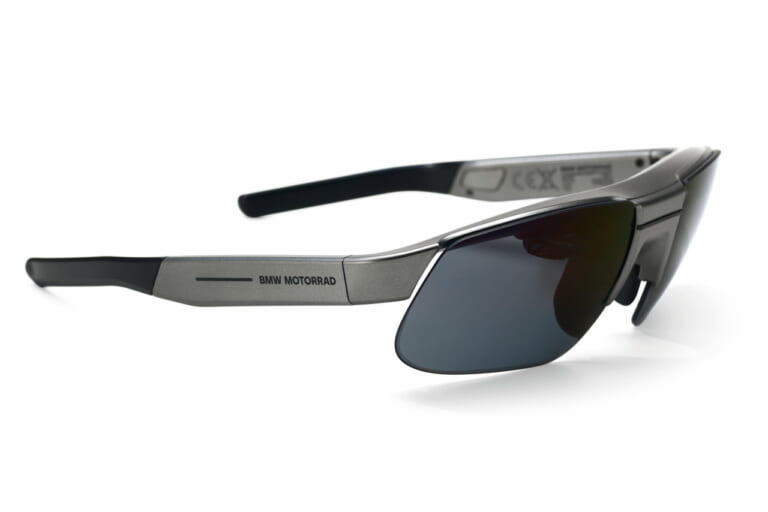 BMW Motorrad ConnectedRide Smartglasses|スカウター超えの未来キタ!! BMWがスマートグラスを発表、ナビや速度をリアルタイムで視界に投影する!