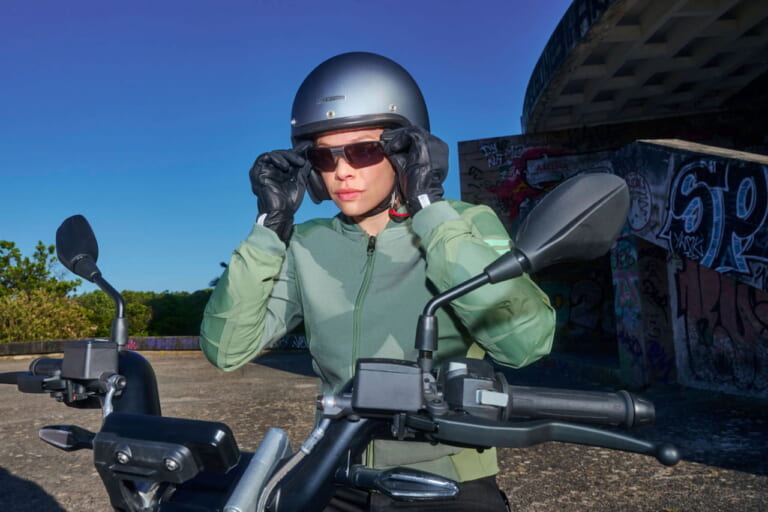 BMW Motorrad ConnectedRide Smartglasses|スカウター超えの未来キタ!! BMWがスマートグラスを発表、ナビや速度をリアルタイムで視界に投影する!