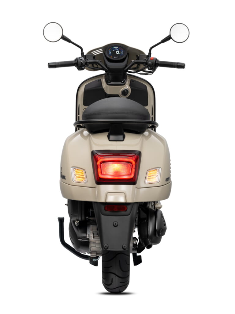 VESPA GTV|スポーティなベスパ「GTV」新型登場! ベスパ史上最強エンジンを搭載