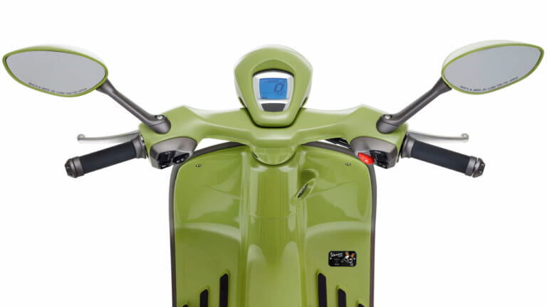 Vespa 946 10° Anniversario|限定7台、うさぎベスパ! ベスパが限定モデル「946 10° アニベルサリオ」の受注を開始