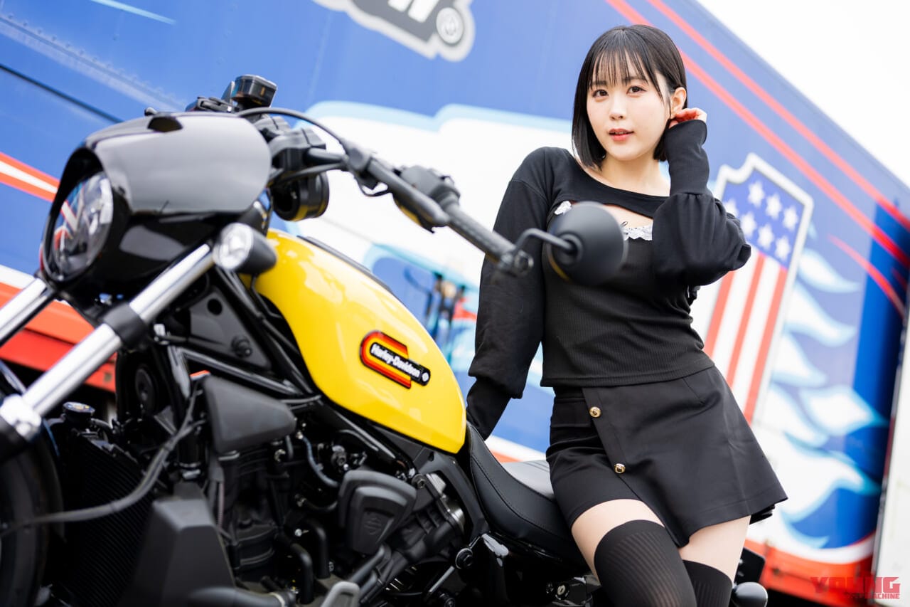 夜道雪|バイク女子