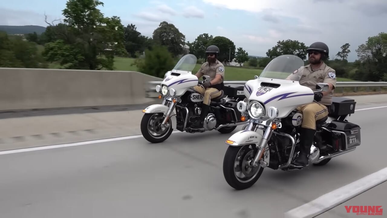 |ハーレーの白バイをオークションで買って1600km走っちゃった人の末路……PULL OVER!・路肩に寄せてください!