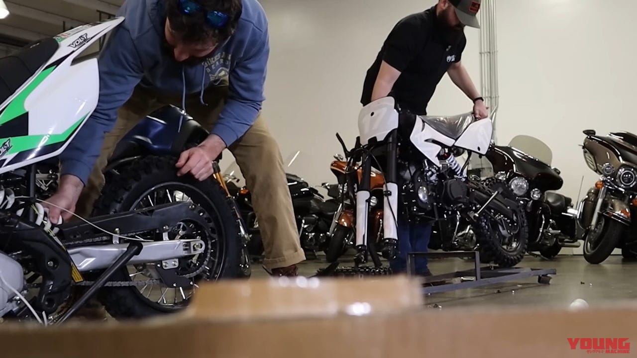 |Amazonで10万5000円のバイクを買ってみた! 一番安いバイクと一番高いバイクで対決だー!