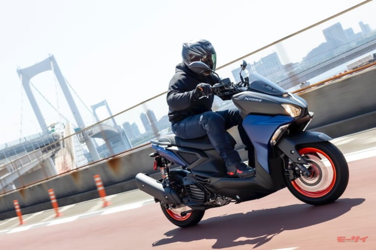 ヤマハXフォース〈いま国内で買える新型バイクカタログ｜軽二輪
