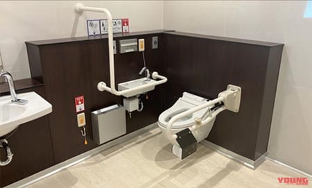 NEXCO西日本|キレイで明るく快適に! E2A中国自動車道王司PA下り線トイレがリニューアルオープン