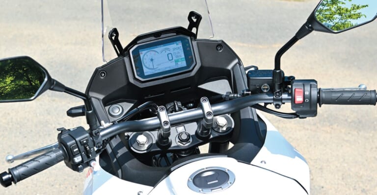 HONDA XL750 TRANSALP|当初は”CRF750″だった!? ホンダ XL750トランザルプ 開発者インタビュー&車体解説【エンジンも車体もオールニュー】