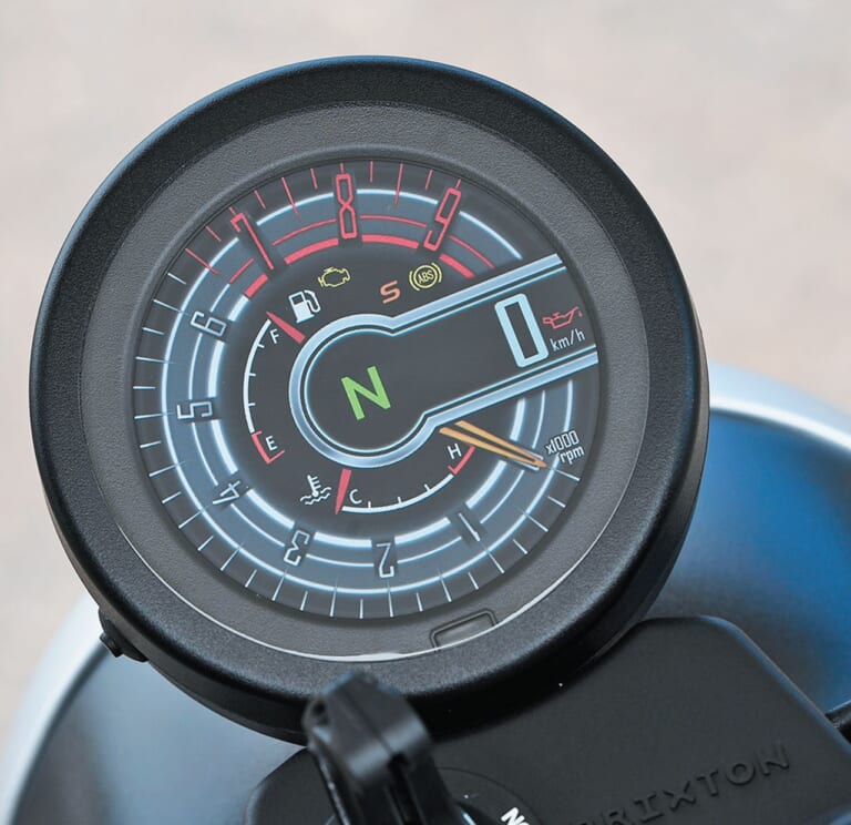 BRIXTON Cromwell1200|英国風ネオクラ国内上陸! 注目のニューフェイスダブル試乗【クロスファイア500/クロムウェル1200】