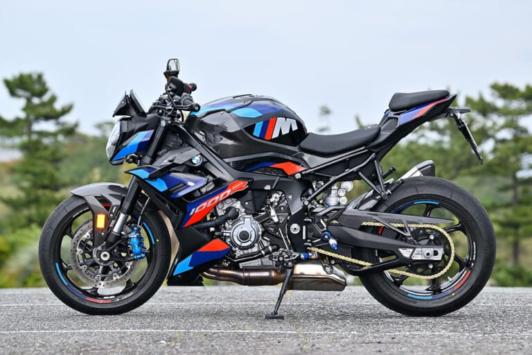 BMW M1000R Mコンペティションパッケージ|異次元のダウンフォースを体感!【BMW M1000R Mコンペティションパッケージ】試乗ショートインプレッション