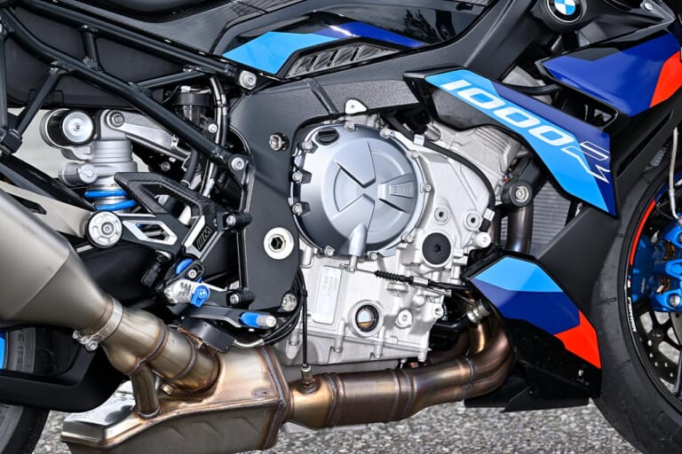 BMW M1000R Mコンペティションパッケージ|エンジン|異次元のダウンフォースを体感!【BMW M1000R Mコンペティションパッケージ】試乗ショートインプレッション