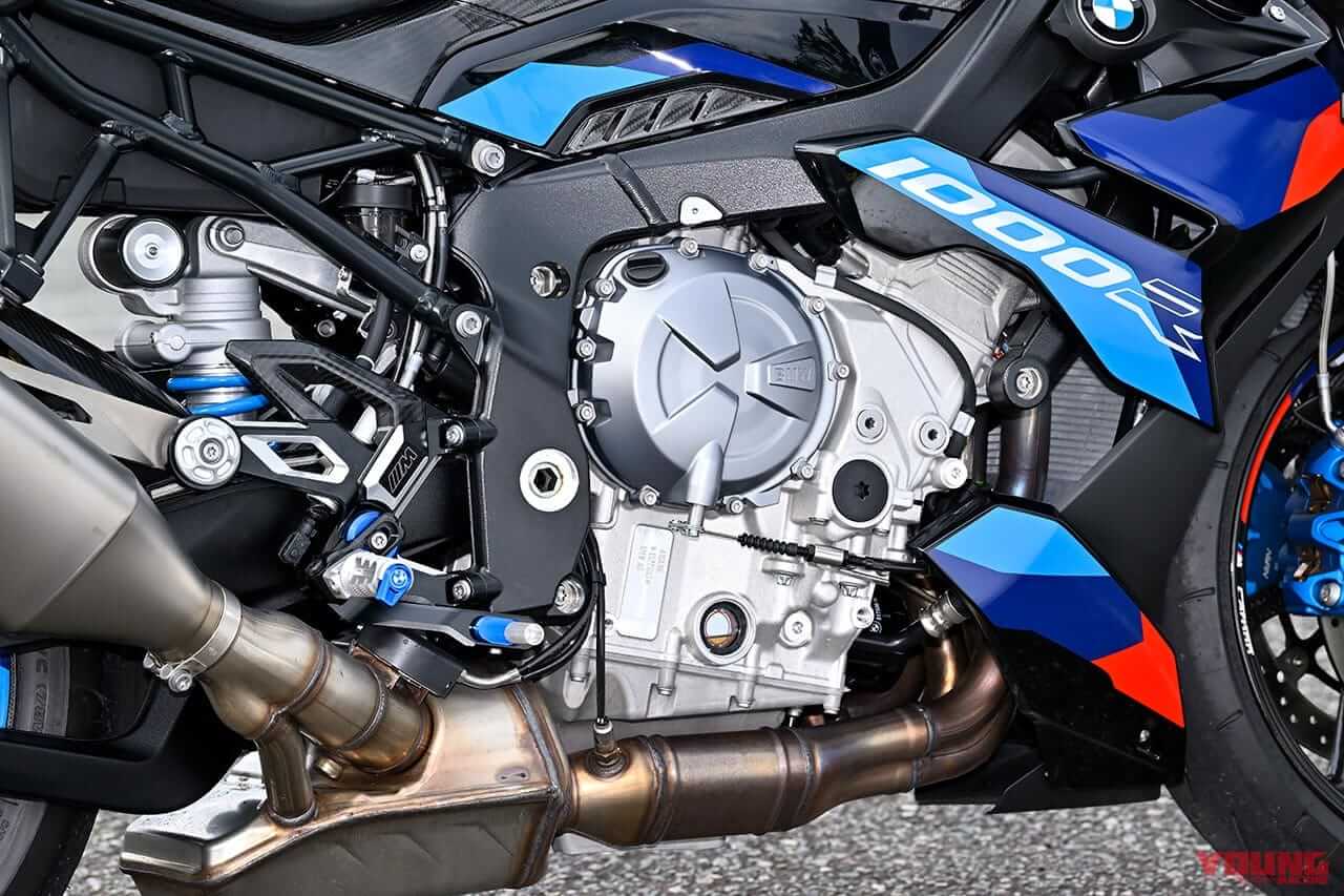 |異次元のダウンフォースを体感!【BMW M1000R Mコンペティションパッケージ】試乗ショートインプレッション