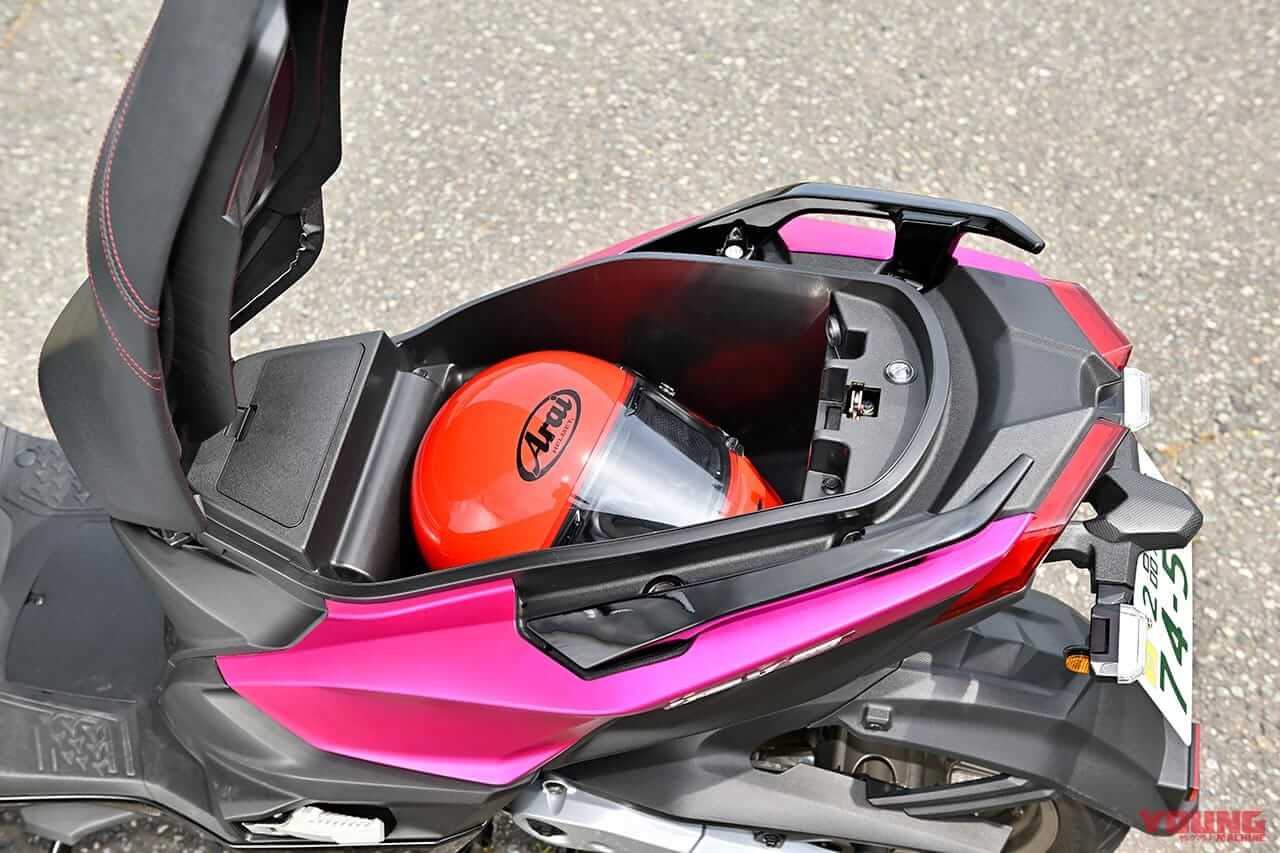 |絶妙な排気量180ccの軽快スクーター【キムコKRV180TCS】試乗ショートインプレッション