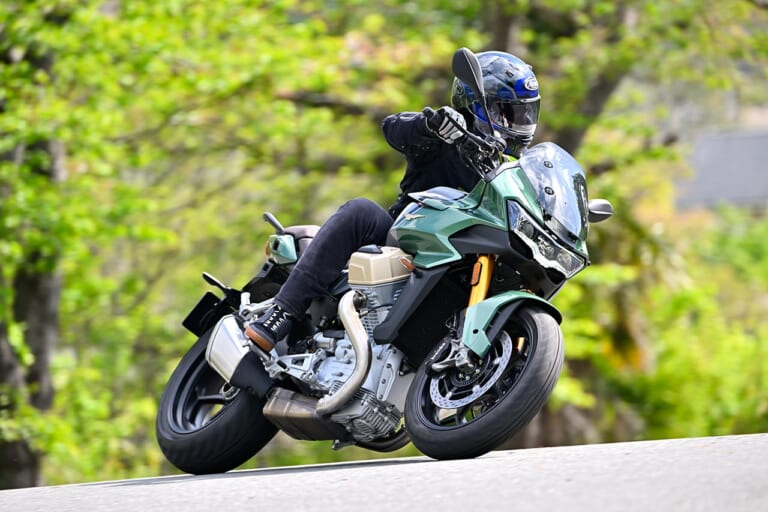 まさかのエアブレーキ装備なのか!?【モトグッツィV100マンデッロS】試乗ショートインプレッション