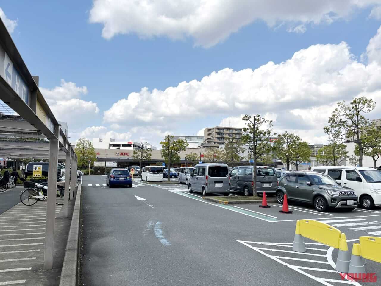 ｜都内のバイク駐輪環境の分岐点となるか? 板橋区セブンタウン小豆沢の事例【バイクレーンの設置】