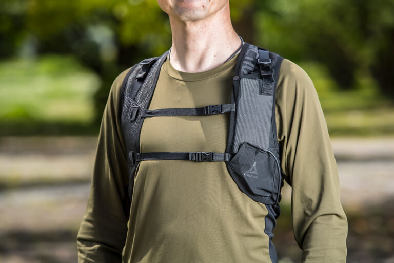 ワークマン ペルチェベスト|ワークマンの”冷暖房 着るエアコン”の効果をサーモグラフィで検証! どれくらい冷える/温まる?