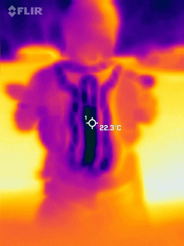 ワークマン アイスマン水冷服|【ワークマンで暑さ対策】上半身を冷水が駆け巡る”アイスマン水冷服”どれくらい冷える? サーモグラフィー検証