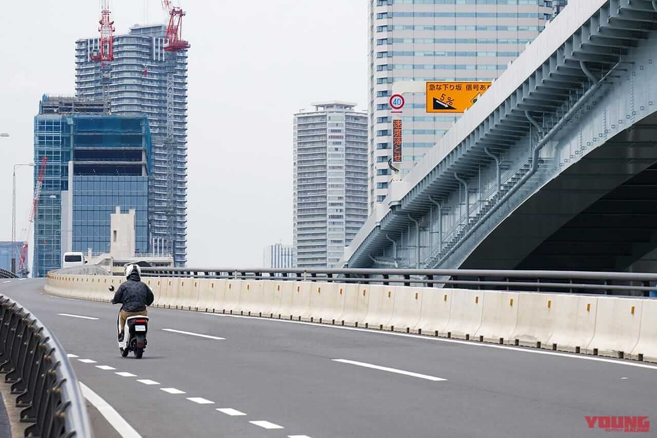 ホンダEM1e:|ホンダの電動バイク「EM1 e:」を公道で乗り回してみた! バッテリーはどれくらい持つ?【イーコン/STDモード切替でぜんぜん違う!】