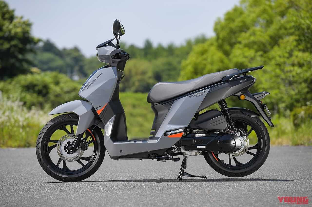 プジョー ツイート125GT|欧州の実用原付二種スクーター! プジョー ツイート125GT試乗インプレッション【段差をいなす華麗な大径車】