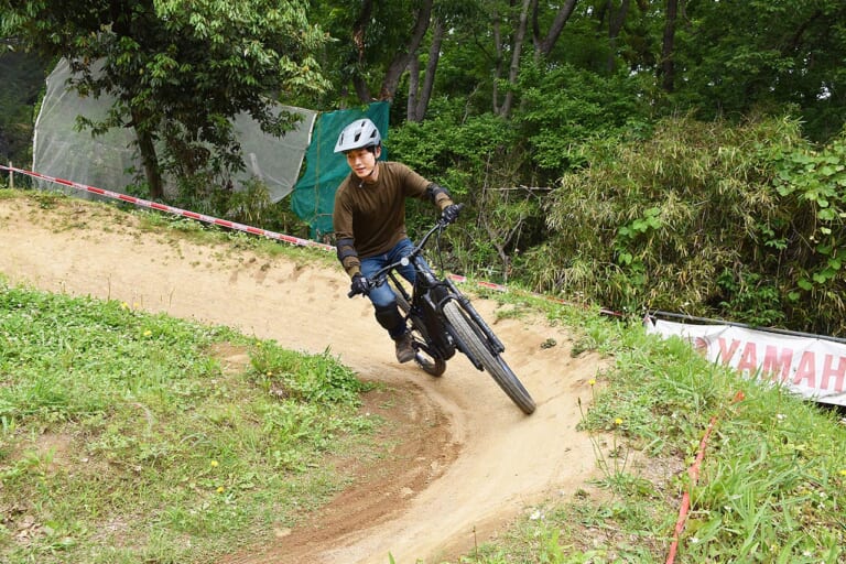 ヤマハYPJ-MTプロ|ヤマハ最高峰の電動アシスト自転車だ!〈YPJ-MTプロ〉試乗インプレ【圧倒的な高性能! 扱いやすさがもたらす安心感アリ】