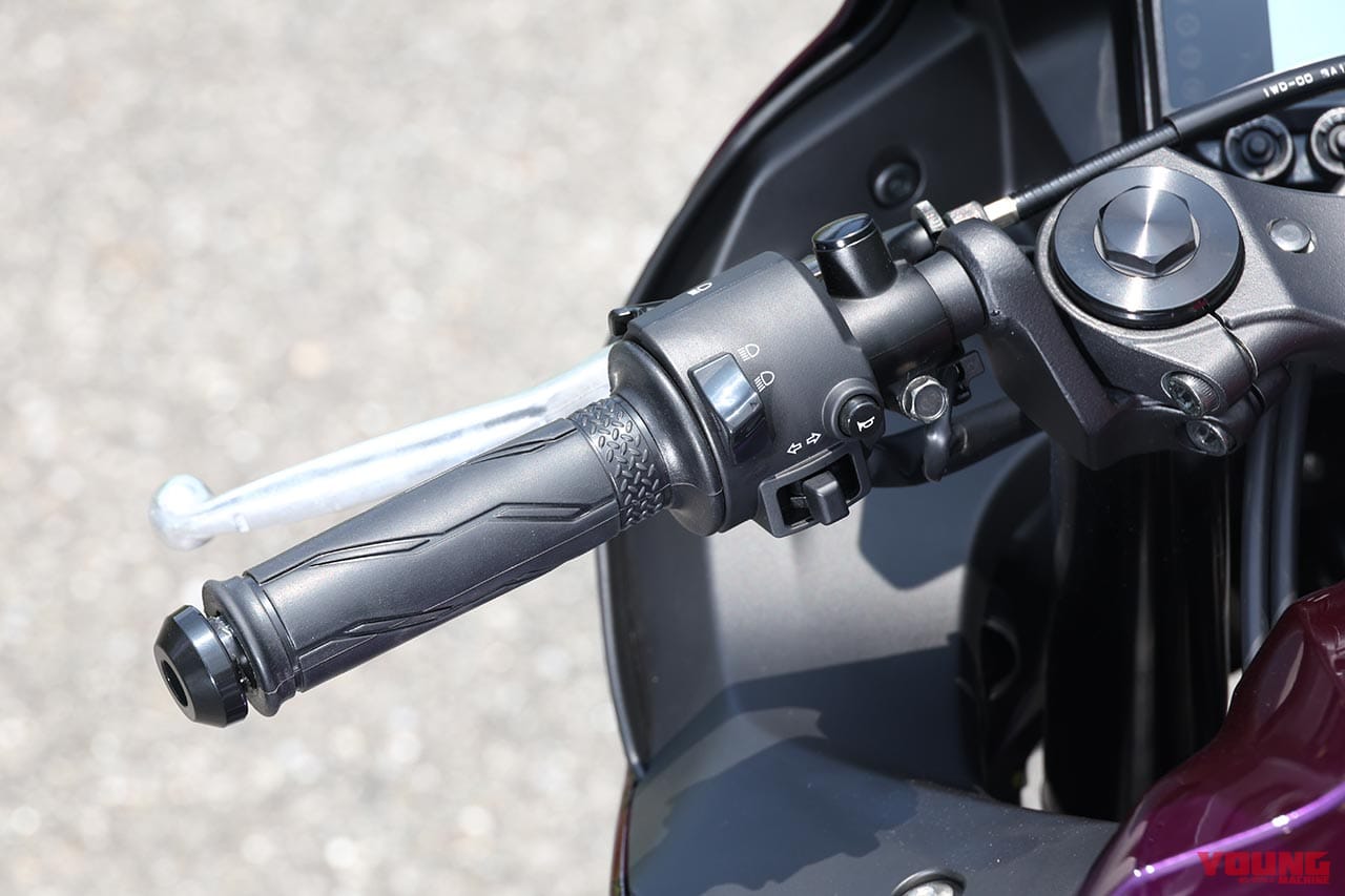 ヤマハYZF-R25ABS｜フロントまわり｜ヤマハ新型YZF-R25 試乗インプレッション【これぞ真のオールマイティ車だ!!】