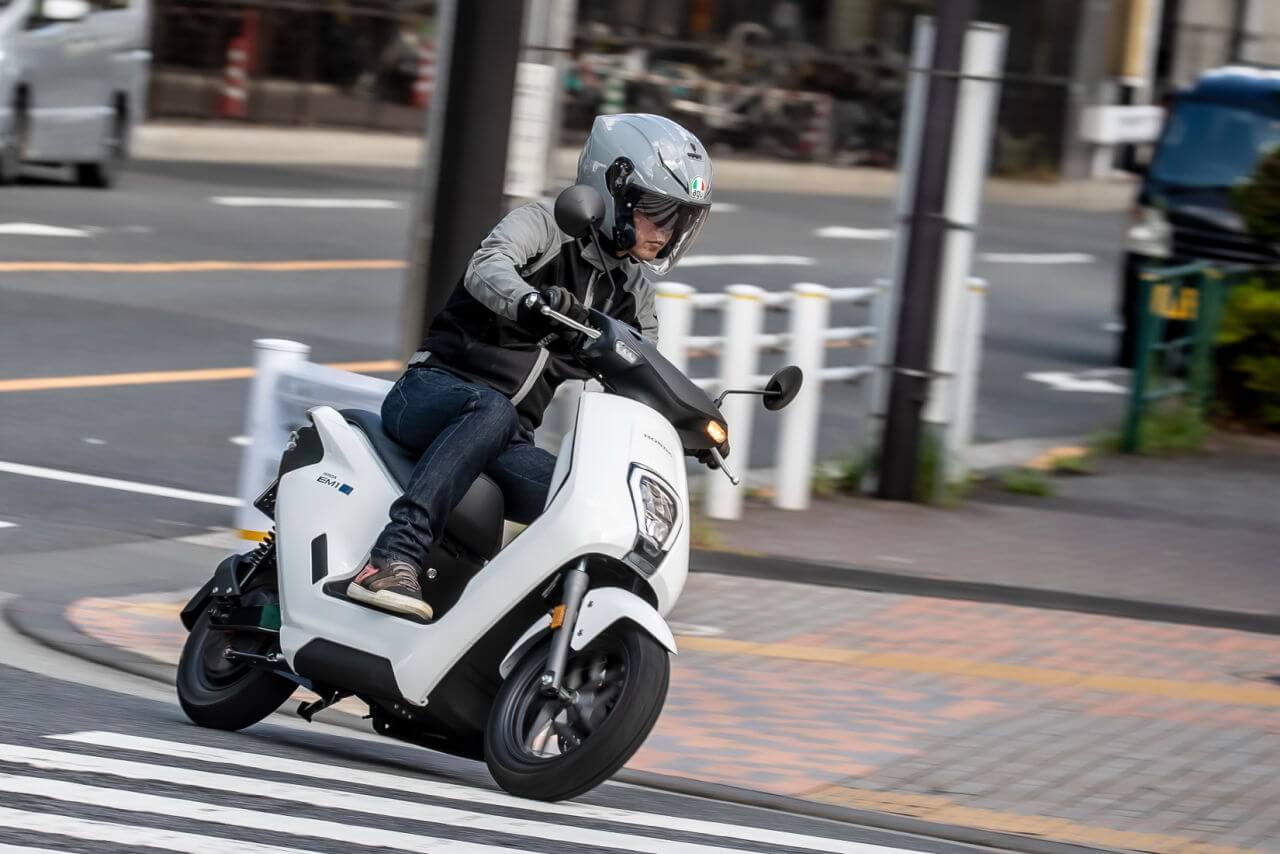 ホンダの新型パーソナル電動スクーター「EM1 e:」に10日間乗ってみた