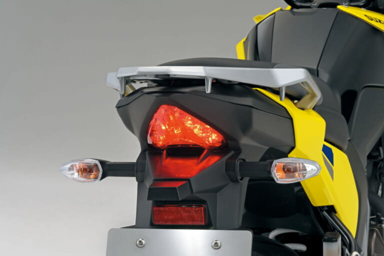 スズキ|Vストローム250SX|2023年モデル|スズキ新型車「Vストローム250SX」国内発売! 油冷シングルエンジンの快活アドベンチャー【56万9800円】