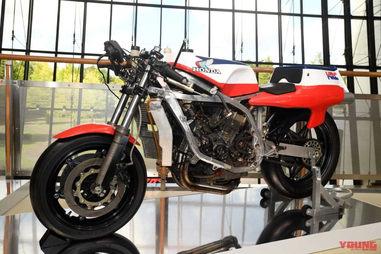 1982 NR500(NR4) 木山賢悟|前代未聞の楕円ピストンから2ストロークへ! NR→NS→NSRへと進化した、1979~1984年のGP500レーサー|二輪世界グランプリ Garage Collection