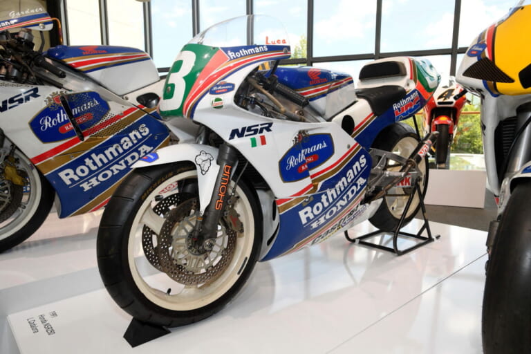 ホンダコレクションホール|二輪世界グランプリ Garage Collection|こんな台数、二度と揃わない?! 1978年以降のホンダGPレーサー展『二輪世界グランプリ Garage Collection』が凄い