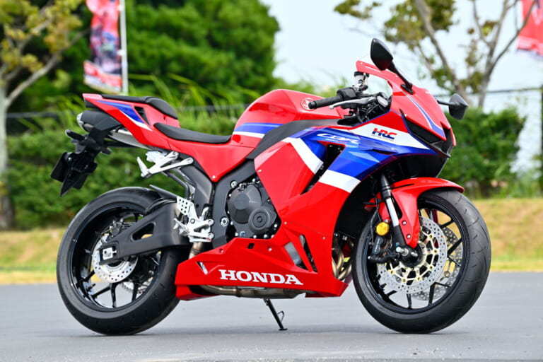 ホンダ|CBR600RR|2024年モデル|【9/29~10/1】新型「CBR600RR」も展示! ホンダが日本GPにブースを出展、中野真矢さんのレース解説やフルバンクRC213Vの体験コーナーも!