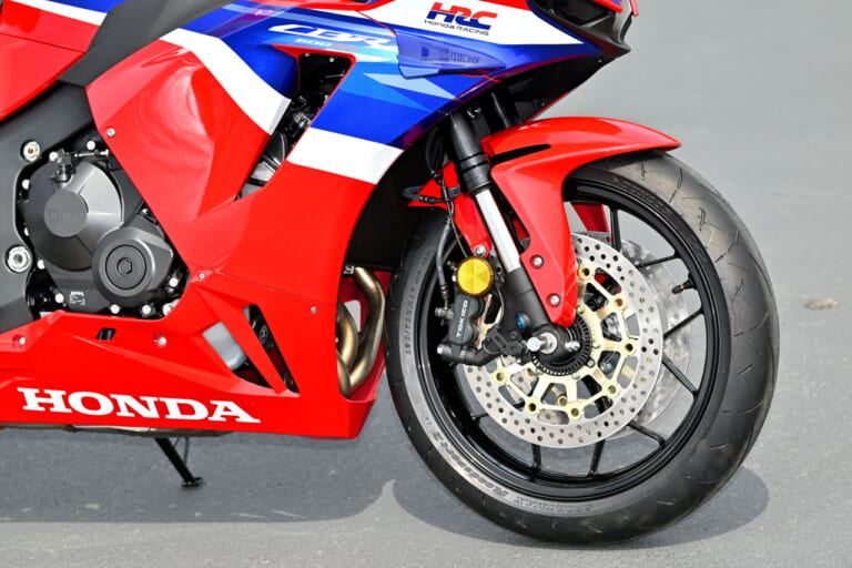 ホンダ|CBR600RR|2024年モデル|【9/29~10/1】新型「CBR600RR」も展示! ホンダが日本GPにブースを出展、中野真矢さんのレース解説やフルバンクRC213Vの体験コーナーも!