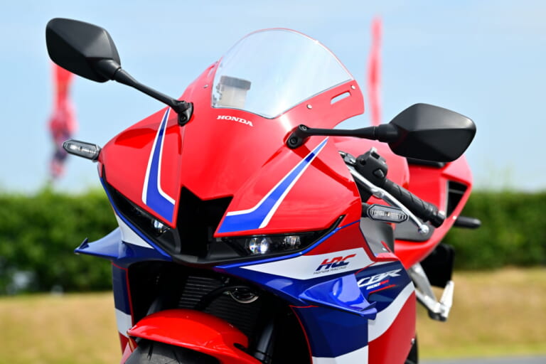 ホンダ|CBR600RR|2024年モデル|【9/29~10/1】新型「CBR600RR」も展示! ホンダが日本GPにブースを出展、中野真矢さんのレース解説やフルバンクRC213Vの体験コーナーも!