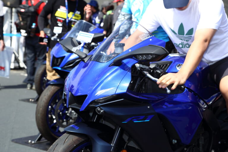 グランプリスクエア ヤマハブース|ついにホンダ追撃へ! ヤマハ「XSR125」「YZF-R125」「MT-125」は今秋より順次発売か?!