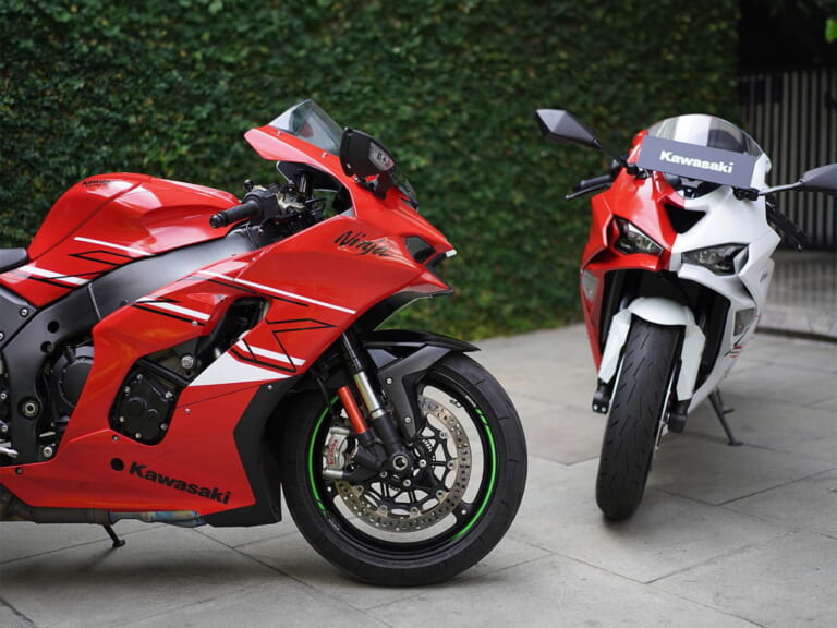 カワサキ「ニンジャZX-10R」と「ニンジャZX-6R」がスペシャルカラーで 