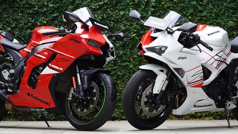 カワサキ「ニンジャZX-10R」と「ニンジャZX-6R」がスペシャルカラーで独立記念日にパレードラン!【インドネシア】