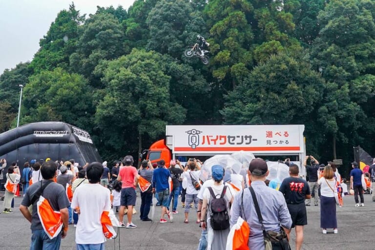8/19(バイクの日)に“バイクセンサー夏の祭典”開催【野性爆弾のくっきー!登場｜内外ブースも出展】