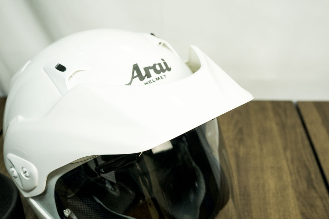 白バイのヘルメットは涼しさスゴい! ARAI CT-Zレビュー│WEBヤング 
