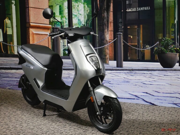 ホンダ初の一般ユーザー向け電動スクーター”EM1 e:” 日産や三菱の軽EVのようにブームとなれるか