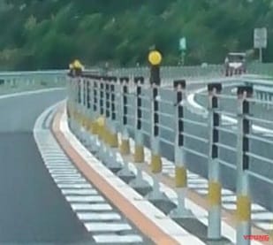 NEXCO|重大事故軽減へ! 長大橋梁/トンネルにおける区画柵の試行設置箇所の拡大