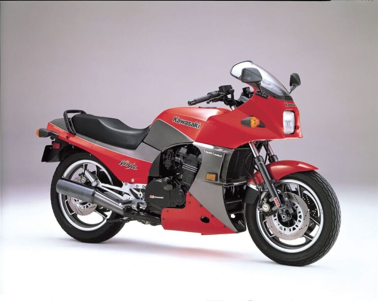 KAWASAKI GPZ900R|衝撃の楕円ピストンにロータリーetc…厳選?! 個性派バイクアルバム【エンジン編】