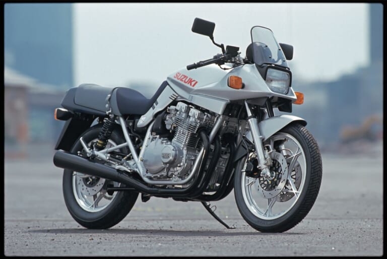 SUZUKI GSX1100S KATANA|一度見たら忘れないかも 厳選?! 個性派バイクアルバム【斬新なカタチ編】