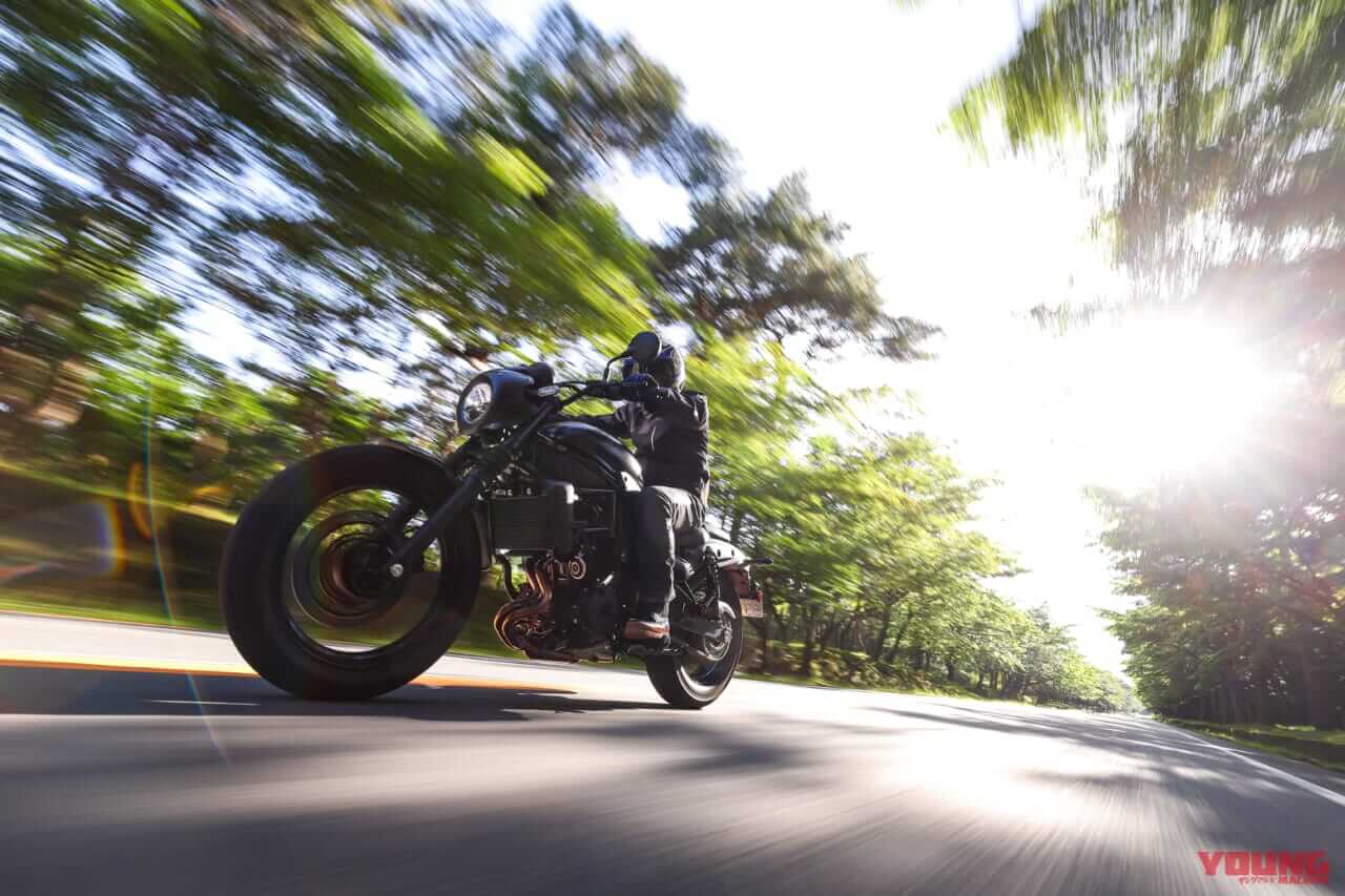 カワサキ エリミネーター|丸山浩のエリミネーターvsレブル250/500乗り比べ試乗インプレ【乗って分かる、まったく違う世界観】