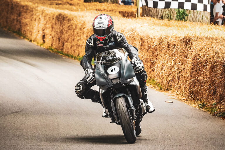 ヤマハ|DB40 プロトタイプ|【SCOOP!】プロトタイプ登場「ヤマハ XSR GP」市販バージョンが見えたッ!!