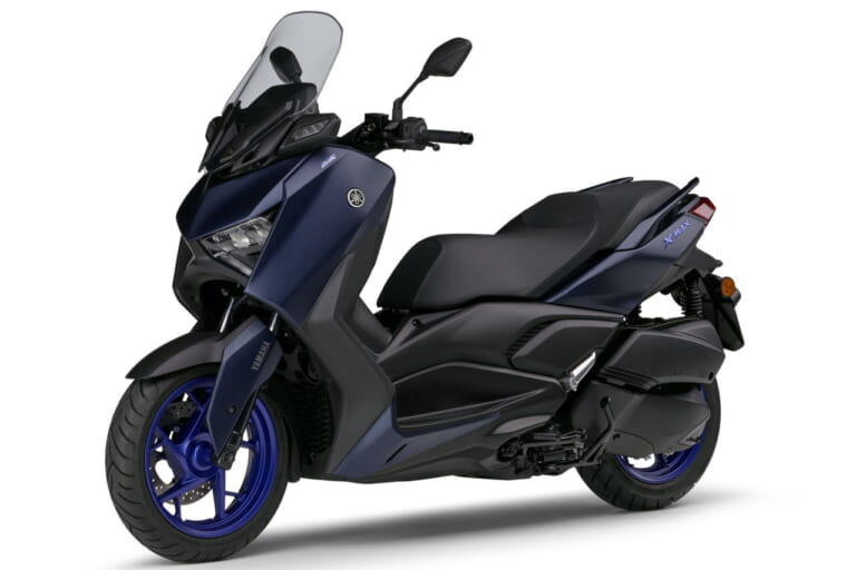 ヤマハ|XMAX|2023年モデル|ヤマハ新型「XMAX」登場! 6年ぶりのモデルチェンジでコネクテッド獲得、Xモチーフのデザインを強化