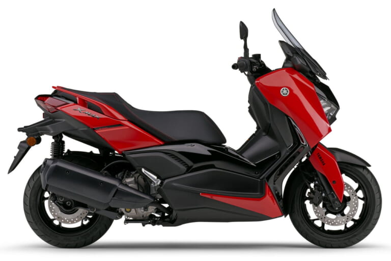 ヤマハ|XMAX|2023年モデル|ヤマハ新型「XMAX」登場! 6年ぶりのモデルチェンジでコネクテッド獲得、Xモチーフのデザインを強化